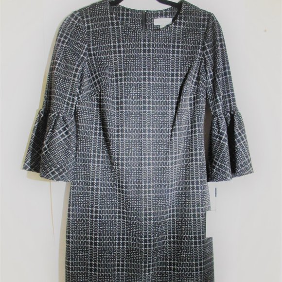 CALVIN KLEIN BLACK & WHITE BELL SLEEVE DRESS NWT - Picture 10 of 11